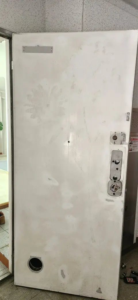 반포한신타워 현관문 시공